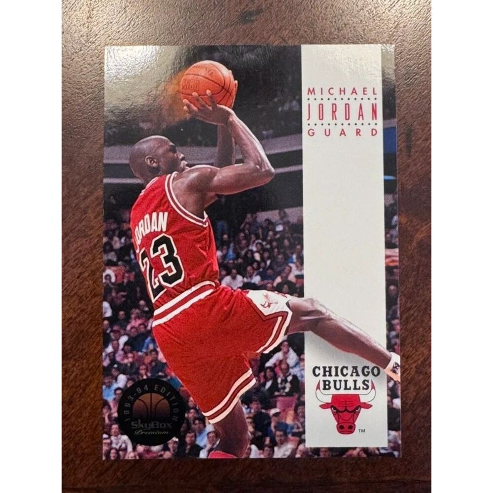 Michael Jordan 1993-94 Skybox Premium